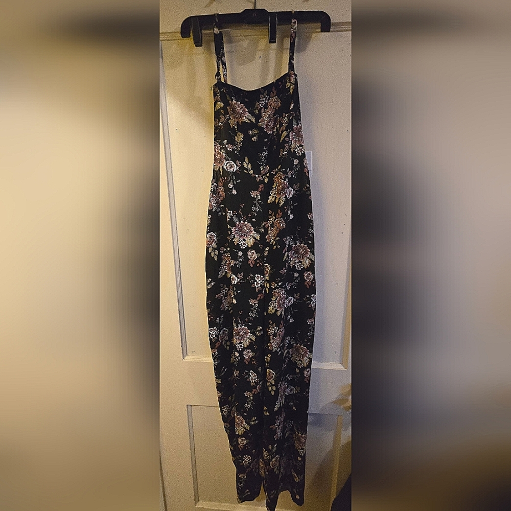 Black Maxi Slip Jumpsuit with Spaghetti Straps for Casual Wear